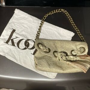 Kooba Purse 7 x 11 in
100